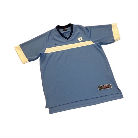 North Carolina Tar Heels Nike Elite Warmup Basketball Shirt Size Medium - Picture 8 of 9